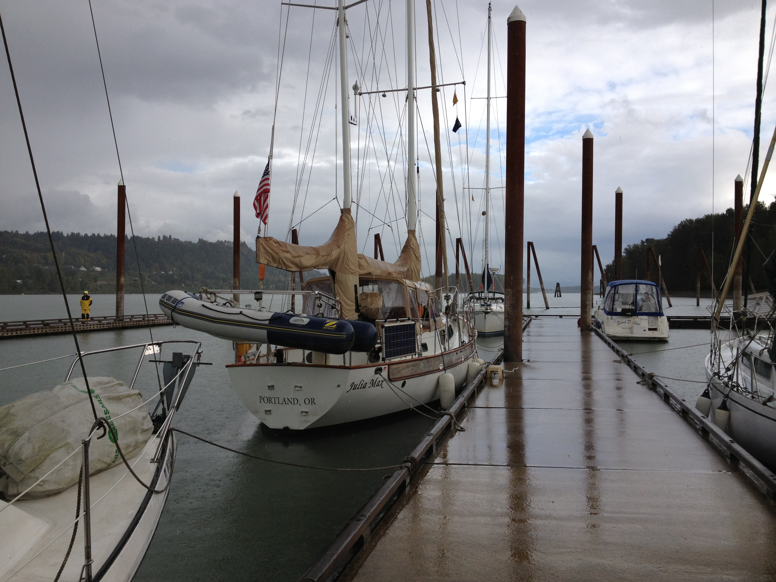 Escape to Government Island: Your Oregon Adventure Awaits